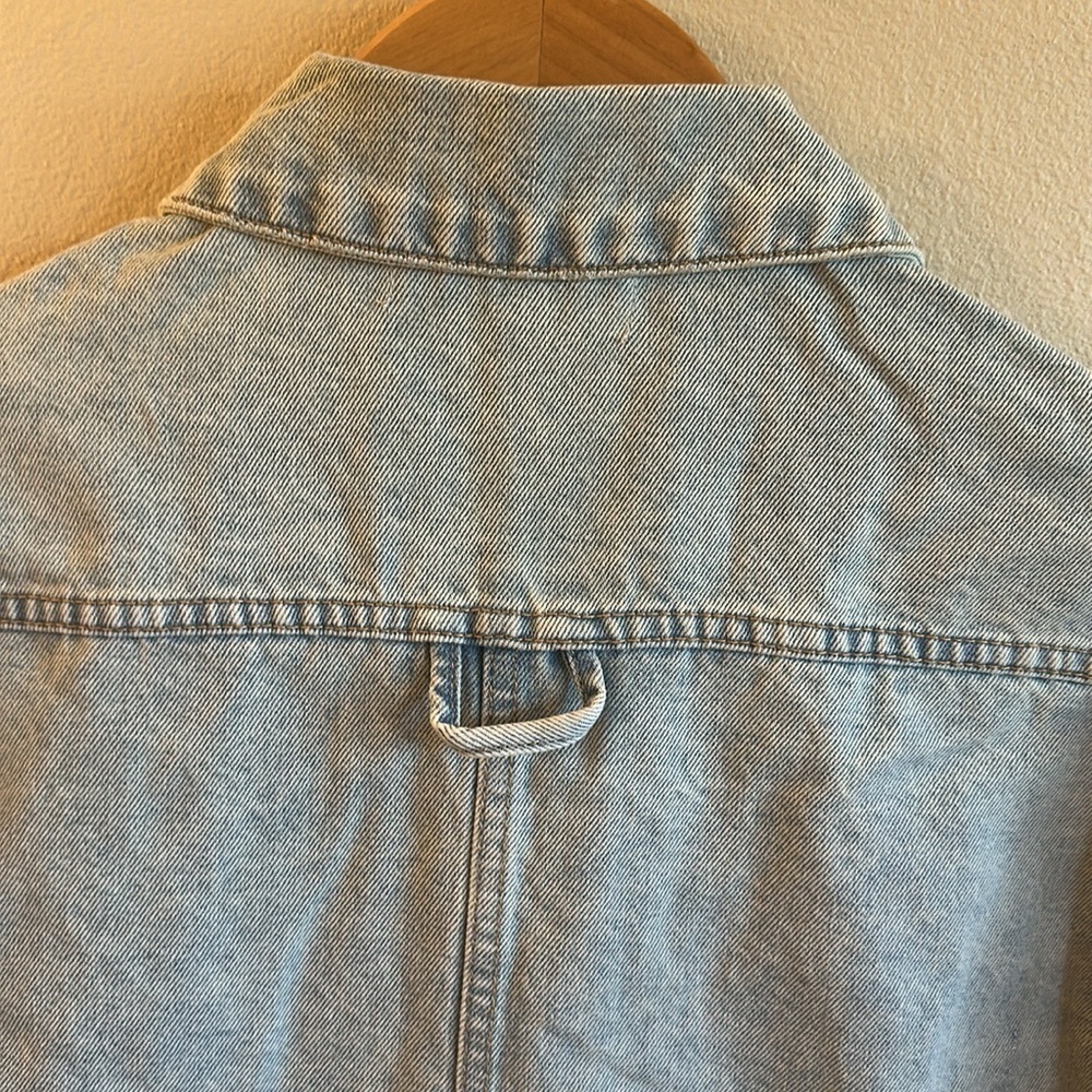 Veveret Denim Utility Jean Jacket Size Medium Light Wash Oversized Cargo Pockets - Picture 9 of 15